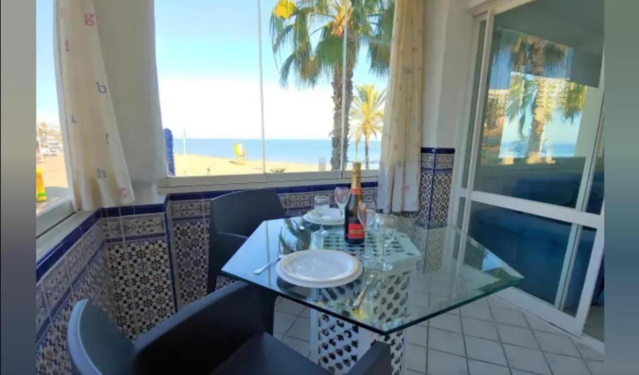 Benalmadena Beachfront Puerto Marina Sunrise Extérieur photo